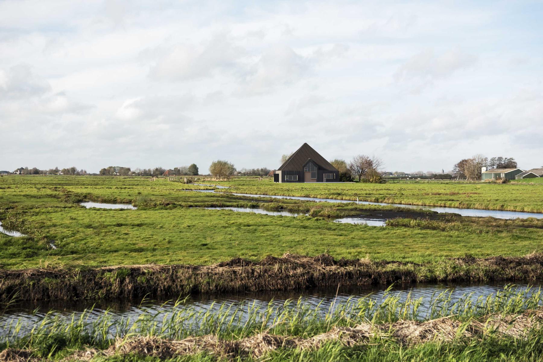 Photograph by SeARCH